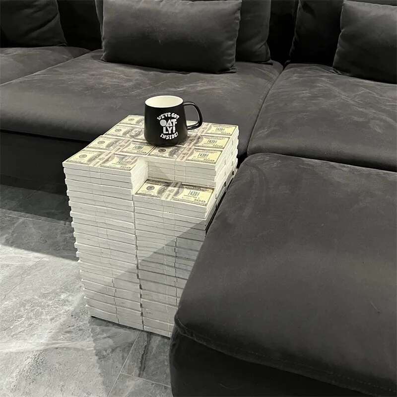 北欧クリエイティブドルスツール椅子家の装飾像家具リビングルー - Z. A. Furniture のレビューと価格